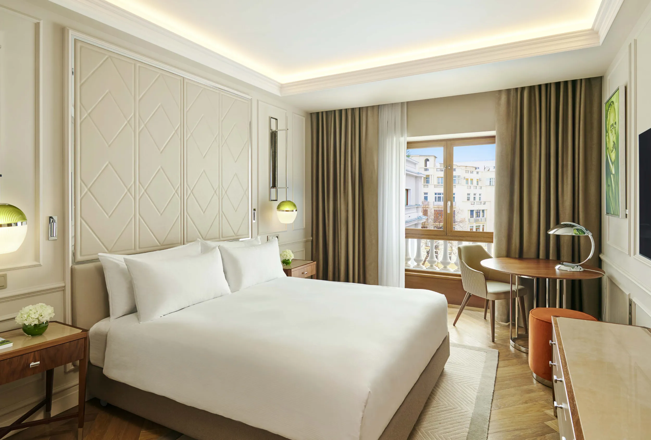 beautiful hotel room